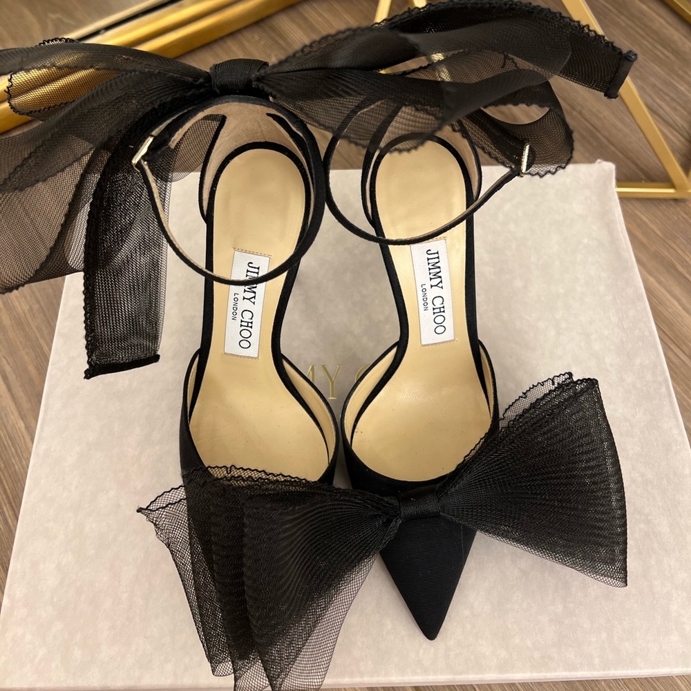 Jimmy Choo Aveline 100 Bow Heels Size 35 1/2 Black